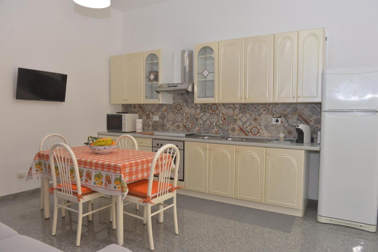 Casa Liola Lägenhet Noto Exteriör bild